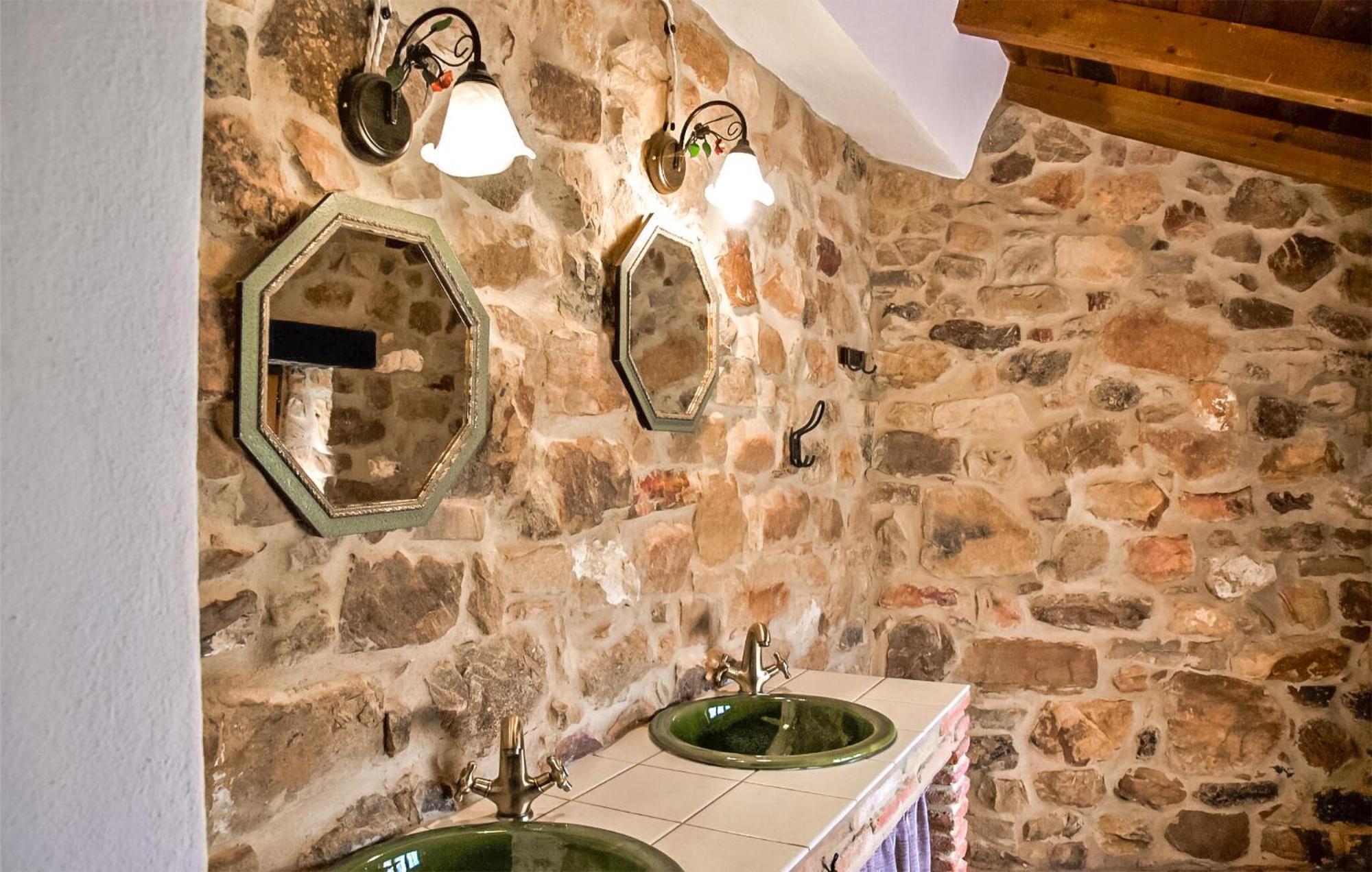 Lovely Home In Cortes De La Frontera With Kitchen Luaran gambar